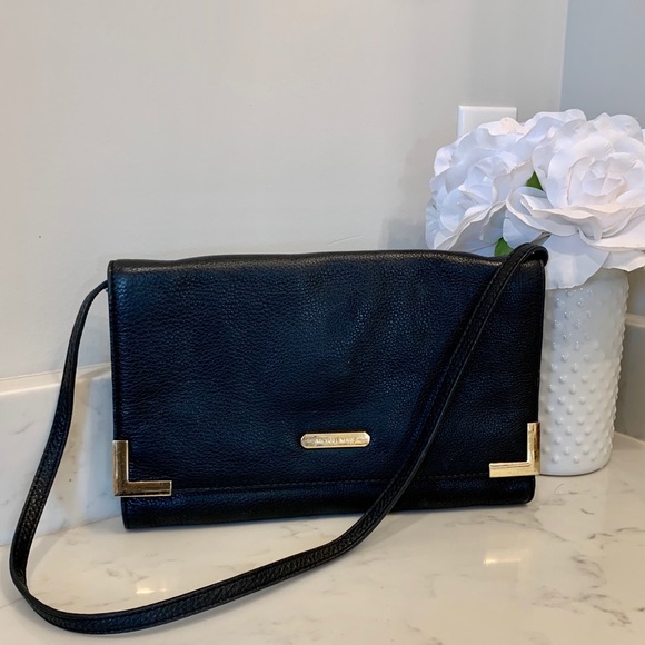 Michael Kors Handbags - Michael Kors Hand Bag